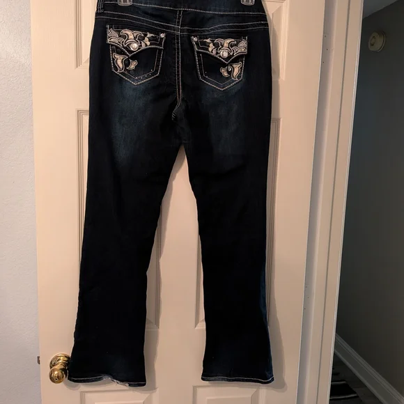 Earl Jeans Women's Dark Wash Skinny Jeans - Picture 6 of 7